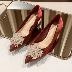 Chunky heel wedding shoes bridal shoes Chinese style Xiuhe clothing shoes